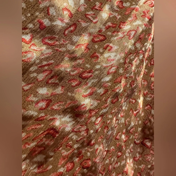 Talbots sleeveless pure silk vneck blouse - Picture 4 of 5